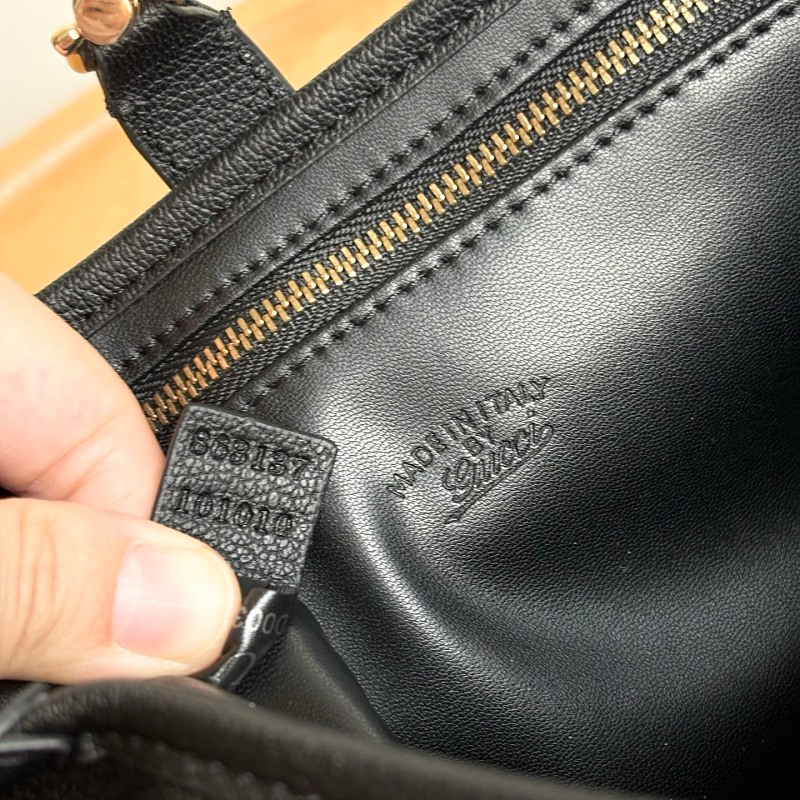 LGP62 bag 31.5-21-5cm 27-13-3.5cm Hand bag