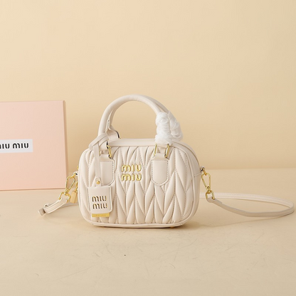 LMP19 bag 20-14-7CM Hand bag