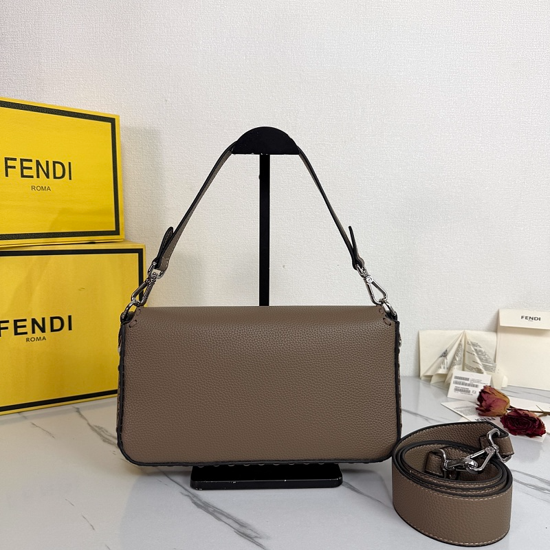 LFP30 bag 27-15-6CM Shoulder bags