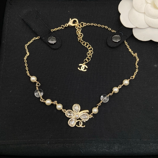 CHN105 Women's new four leaf clover crystal diamond necklace jewelry