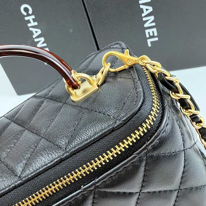 LCP87 bag18CM Hand bag