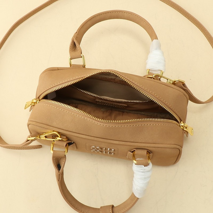 LMP21 bag 22-8-11cm Hand bag