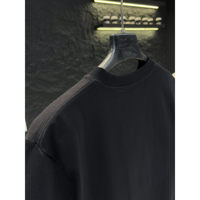 GUC050  New men's and women's summer pure cotton top T-shirt Clothing