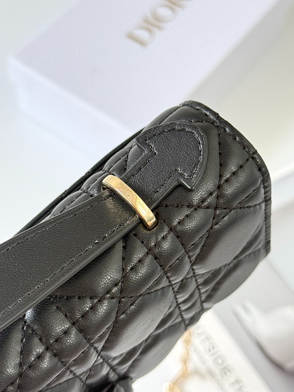 LDP65 Bag 21-11-5cm Shoulder bags