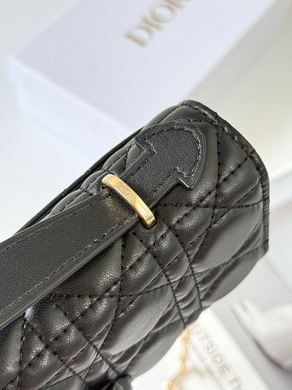 LDP65 Bag 21-11-5cm Shoulder bags