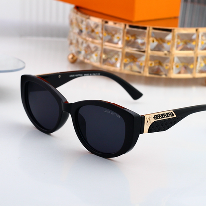 0714  Sunglasses with box