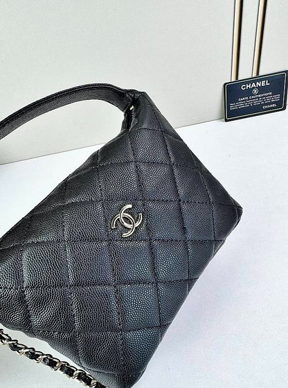 LCP131  Bag 19-6-12cm Shoulder bag