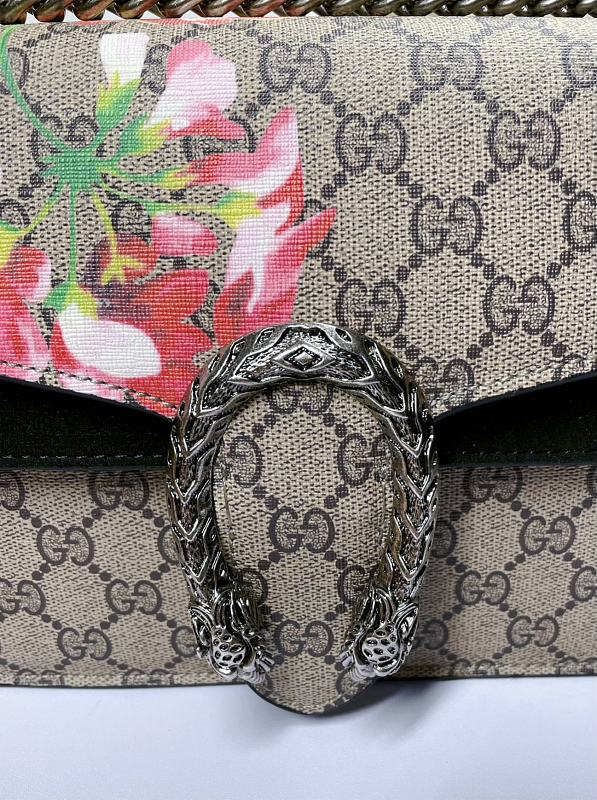 LGP65 bag 28-18-9cm Shoulder bags