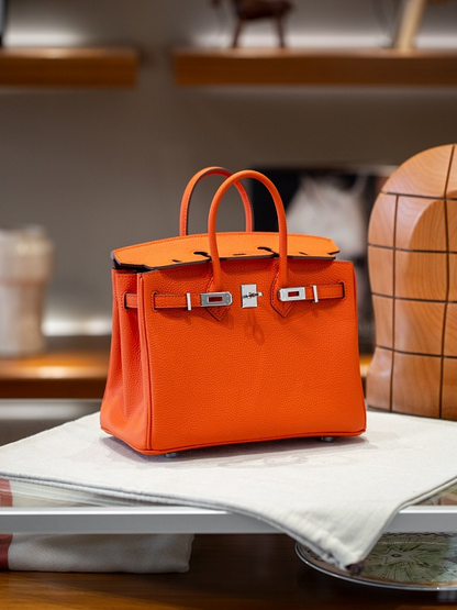 LHP8 bag 25-20-13CM Hand bag