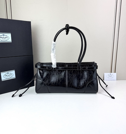 LPP42 bag 32-16-12cm Hand bag