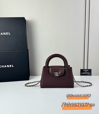 LCP112 bag 20-13-7cm  Shoulder bags