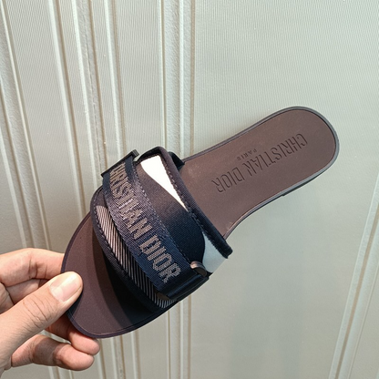 MJDS32 Slippers Women shoes 35-42 With box