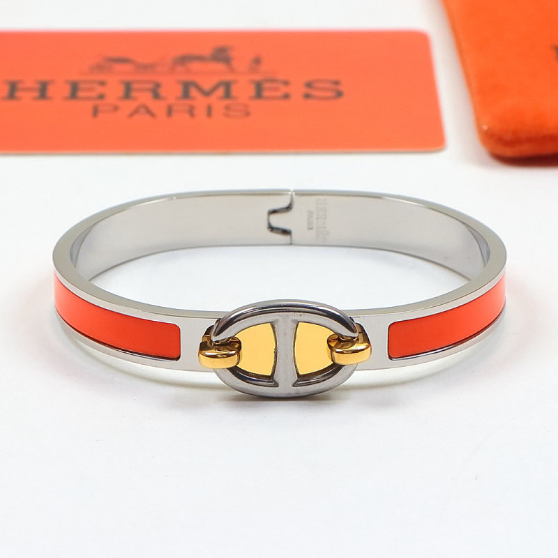 HB57 Classic Pig Nose H Logo Bracelet, High Quality Jewelry Gift for Women