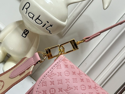 LLP299  bag 23-16-8.5CM Shoulder bags
