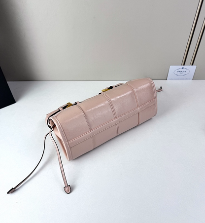 LPP41 bag 26-14-12cm Shoulder bags