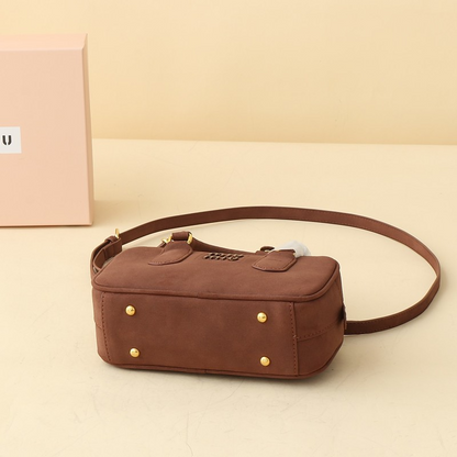 LMP21 bag 22-8-11cm Hand bag