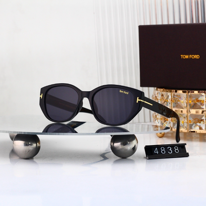 4838 Sunglasses with box