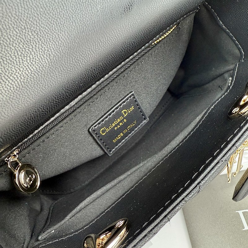 LDP31 bag 20-17-8cm Hand bag