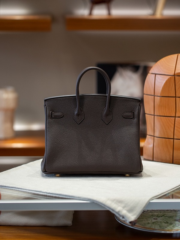 LHP7 bag 25X20X13CM Hand bag