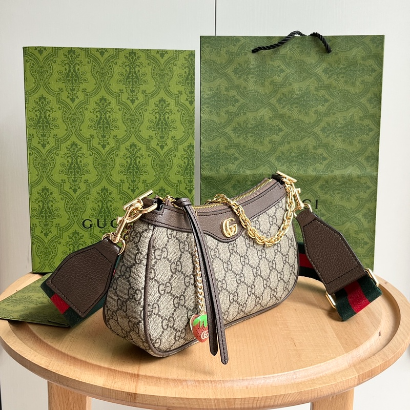 LGP111 bag 25X15.5X6cm Shoulder bags