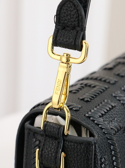 LFP47  bag 26-5-15CM Shoulder bags