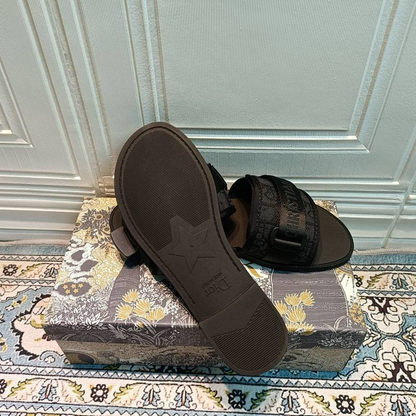 MJDS32 Slippers Women shoes 35-42 With box