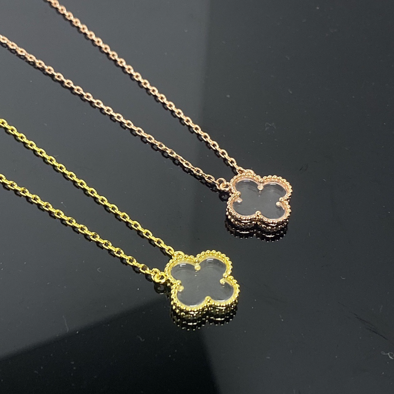 VAN51  Women's New Product White Crystal Single Flower Necklace Jewelry