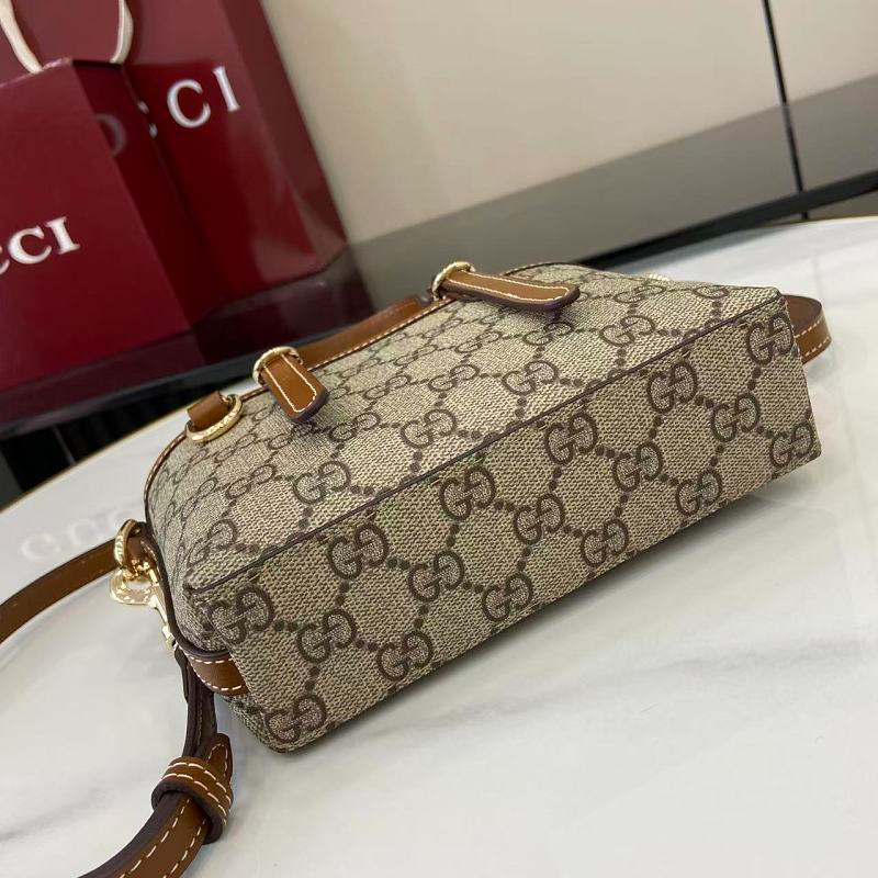 LGP57 bag17.5-11-6.5CM Hand bag
