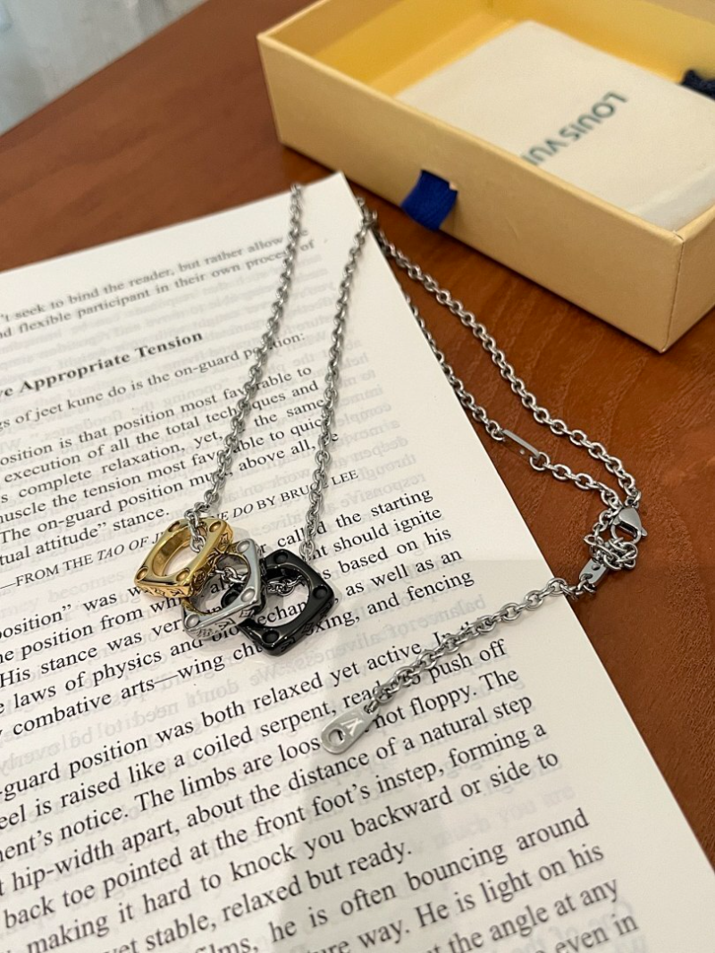 X721 Men's and women's titanium steel necklace jewelry