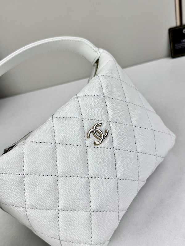 LCP131  Bag 19-6-12cm Shoulder bag