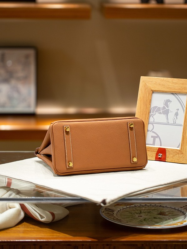 LHP7 bag 25X20X13CM Hand bag