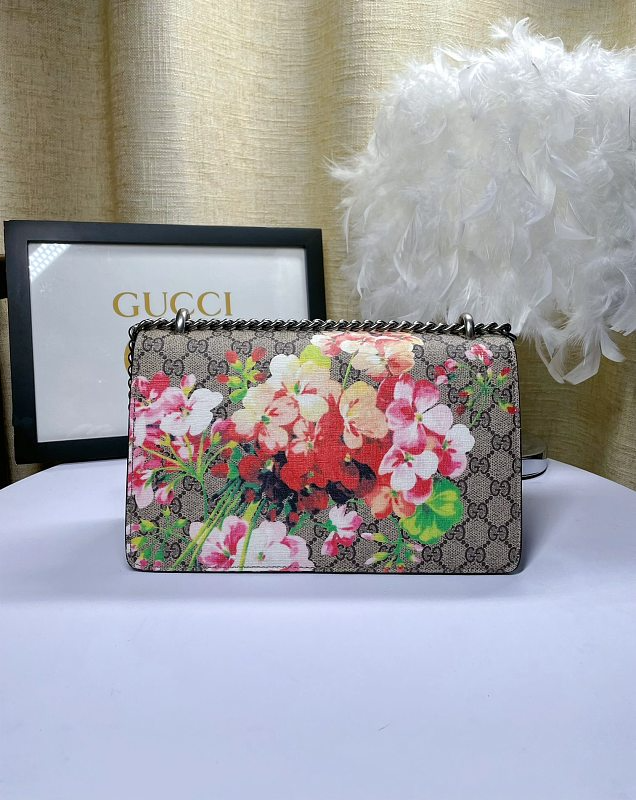 LGP65 bag 28-18-9cm Shoulder bags