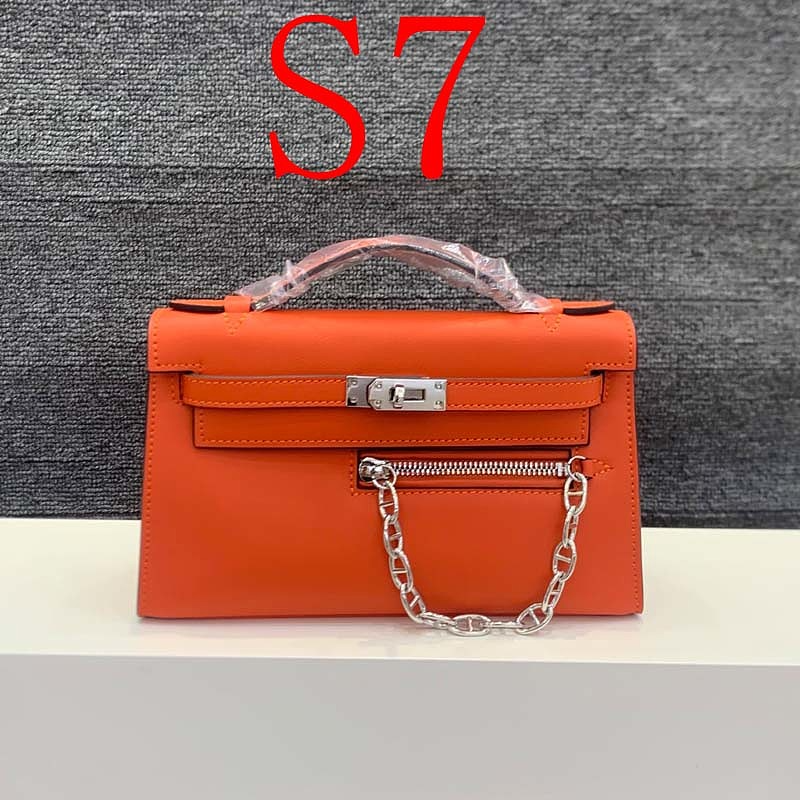 LHP14 bag 22cm Shoulder bags