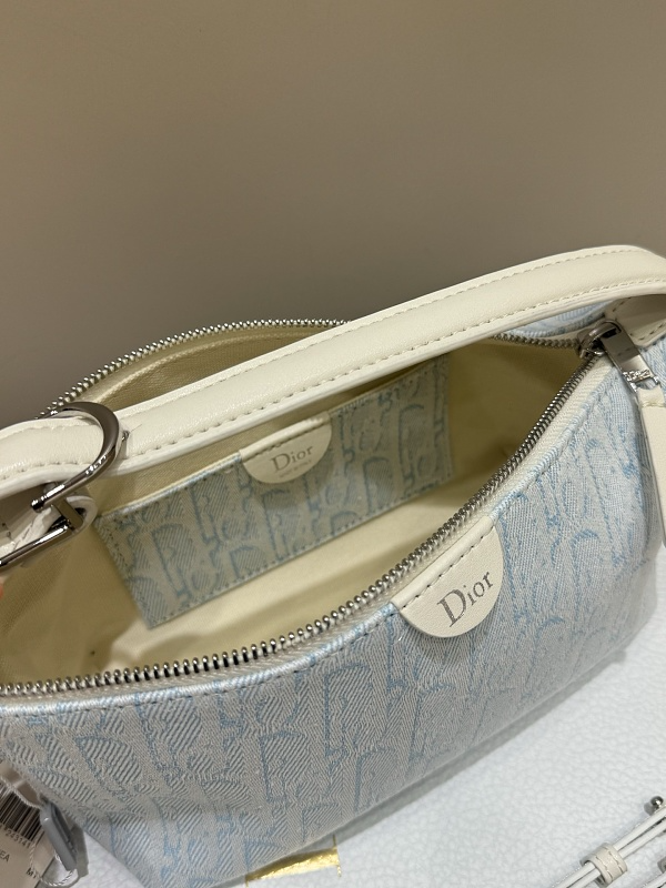 LDP67 Bag 22cm Shoulder bags