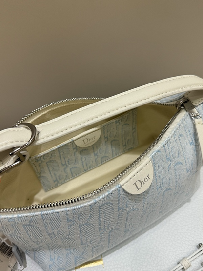 LDP67 Bag 22cm Shoulder bags