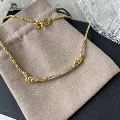 DY   DVN1  Women's color separation, edging, diamond inlay, smile, niche necklace jewelry