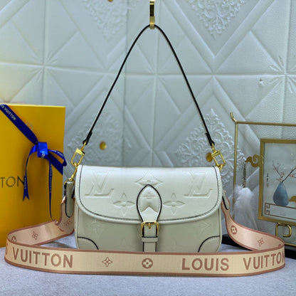 GLP052  High quality leather bag 23×16×8.5cm
