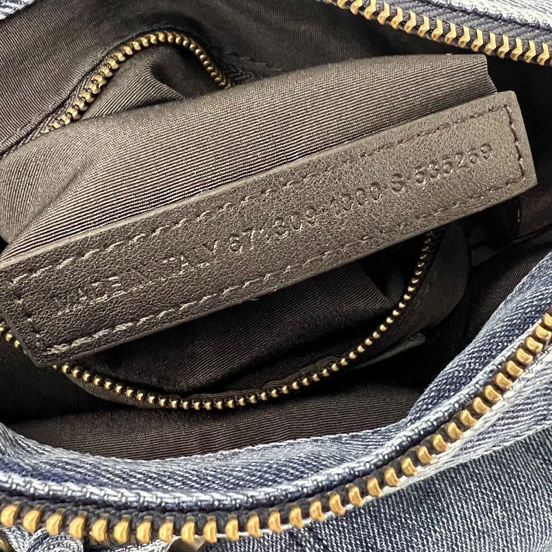 LBP18 Bag 27.9×19×13.9cm Shoulder bags