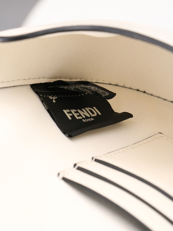 LFP44  bag 21-4-11cm Shoulder bags