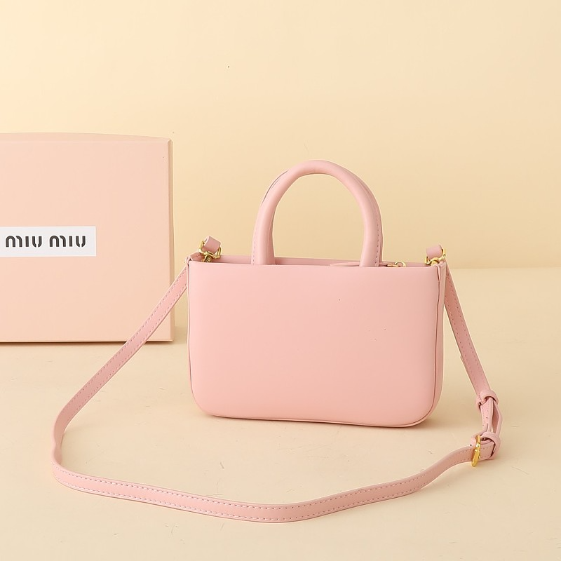 LMP20 bag 20-4-13CM Hand bag