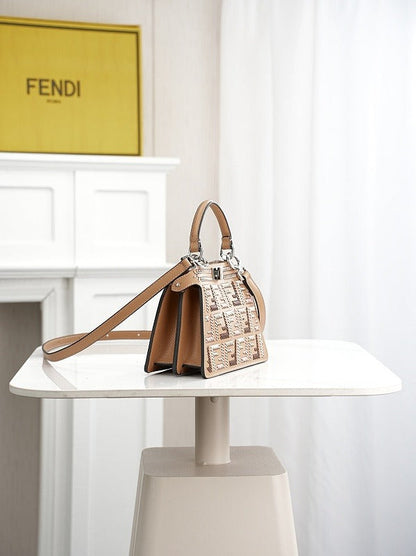 LFP41 bag 20CM Hand bag