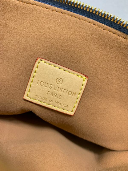 LLP5 Leather shoulder bag 26-20-12CM Hand Bags