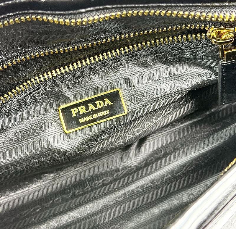 LPP42 bag 32-16-12cm Hand bag