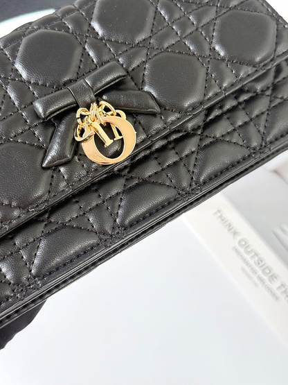 LDP65 Bag 21-11-5cm Shoulder bags