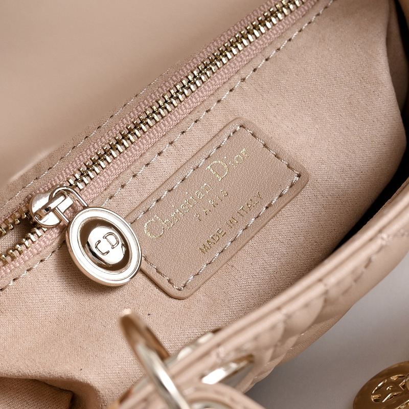 LDP56 bag 20-17-9 cm 17-15-8cm Hand bag