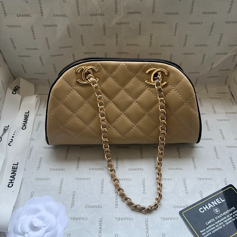 LCP50 bag 22-12cm Shoulder bags