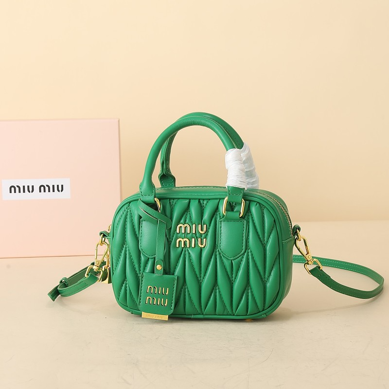 LMP19 bag 20-14-7CM Hand bag