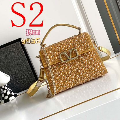 LVP9  bag 19-13-9 cm Shoulder bags