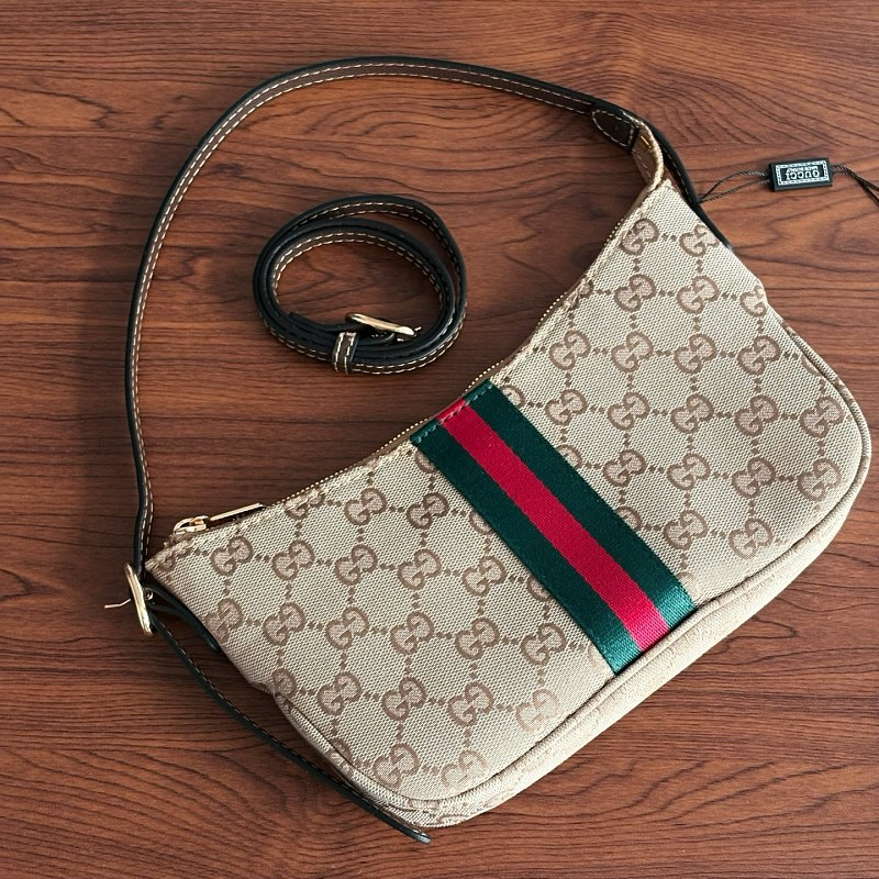 LGP92 bag 22-13-3cm Hand bag
