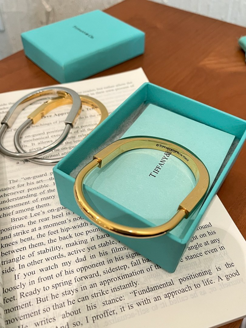 S484  New Fashion Titanium Steel Bracelet Approximately 20CM Jewelry